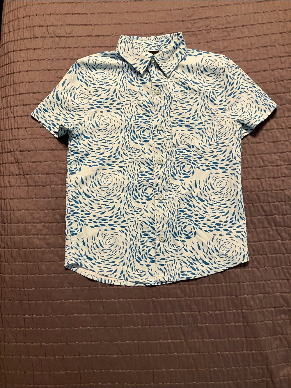 all in motion White Short-Sleeve Button-Down with Blue Swirl Print